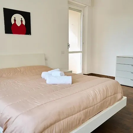 Casa Rosita - Large Family Flat, 3 Bedrooms, Covered Veranda, * Carbonia